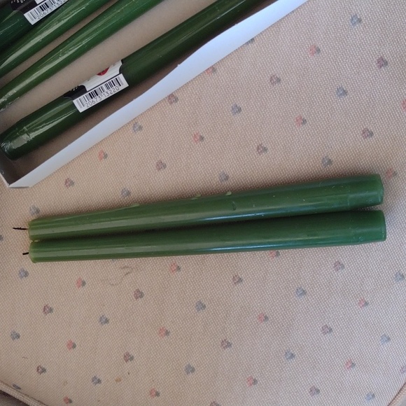 Robert Alan Candle Company 12" Tapers Candles Hunter Green - Picture 6 of 6